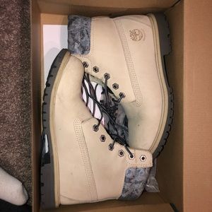 cream women’s timberlands